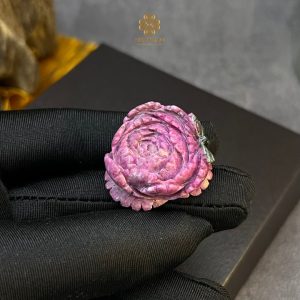 Alternative view of Bức Tranh Tự Nhiên: Kết Hợp Tinh Xảo Của Ruby và Hoa Mẫu Đơn #MĐRB4