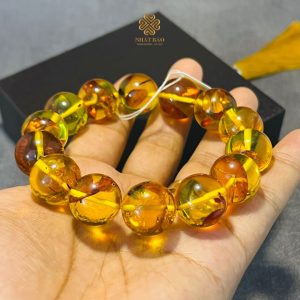 Alternative view of Sự Hiếm Hoi và Quý Phái: Vòng Tay Hổ Phách Hoa VIP Size Lớn #VTHPH4179