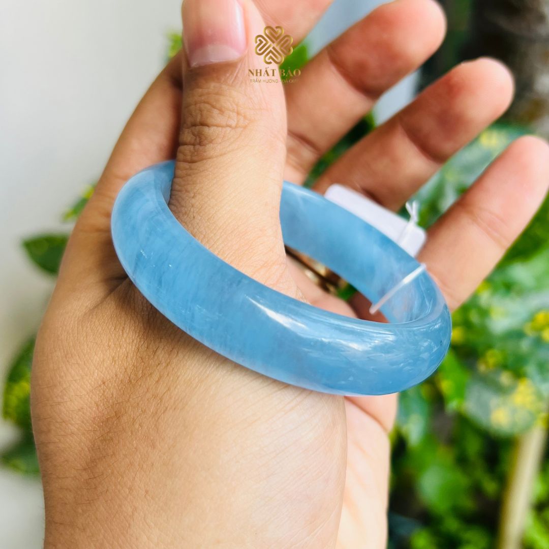 Đỉnh Cao Sang Trọng: Aquamarine Trong Xanh VIP Làm Nổi Bật Vòng Tay Bản #VTAQ4529