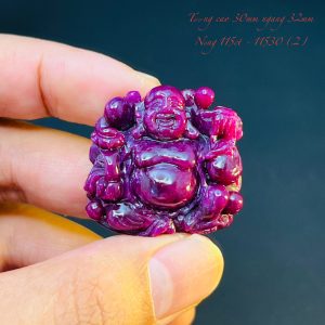 Tượng Phật Di Lạc Tạc Đá Ruby Thiên Nhiên. Tượng cao 30mm ngang 32mm nặng 115carat #11530