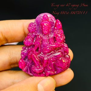 Tượng Phật Phổ Hiền Bồ Tát Tạc Đá Ruby Thiên Nhiên. Tượng cao 47mm ngang 39mm nặng 180carat #18070