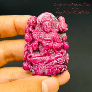 Tượng Phật Đại Thế Chi Bồ Tát Tạc Đá Ruby Thiên Nhiên. Tượng cao 50mm ngang 35mm nặng 168carat #16850