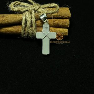 Alternative view of Mặt Dây Thánh Giá Bạch Ngọc Lên Bạc Ta