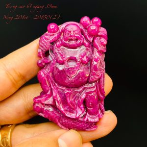 Tượng Phật Di Lạc Tạc Đá Ruby Thiên Nhiên. Tượng cao 61mm ngang 39mm nặng 208carat #20850