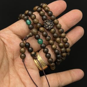 Vòng Tay 108 hạt 6mm Trầm Hương Rừng Mix Charm Sen và 2 viên Đá Quý Thiên Nhiên