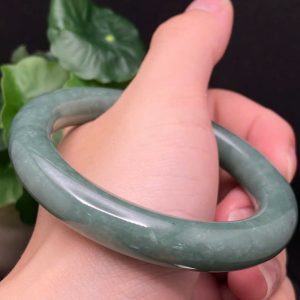 Alternative view of Vòng Phỉ Thúy Dầu Lục Lý Type A Ni 54