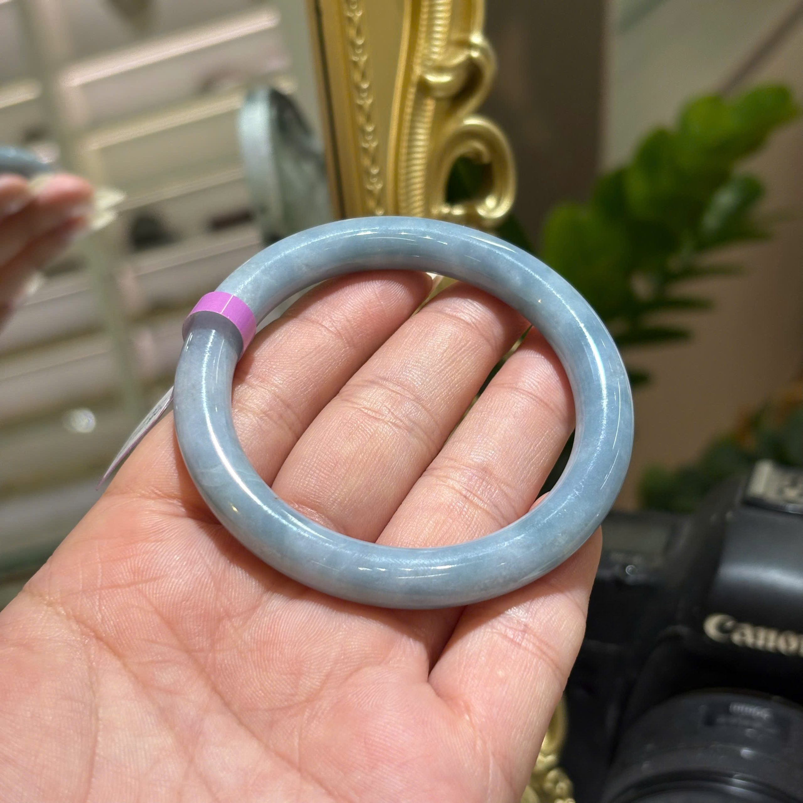 Vòng Cẩm Thạch Phỉ Thuý TypeA - Tím Blue Bản Đũa -Ni 54/55 - Ảnh 3